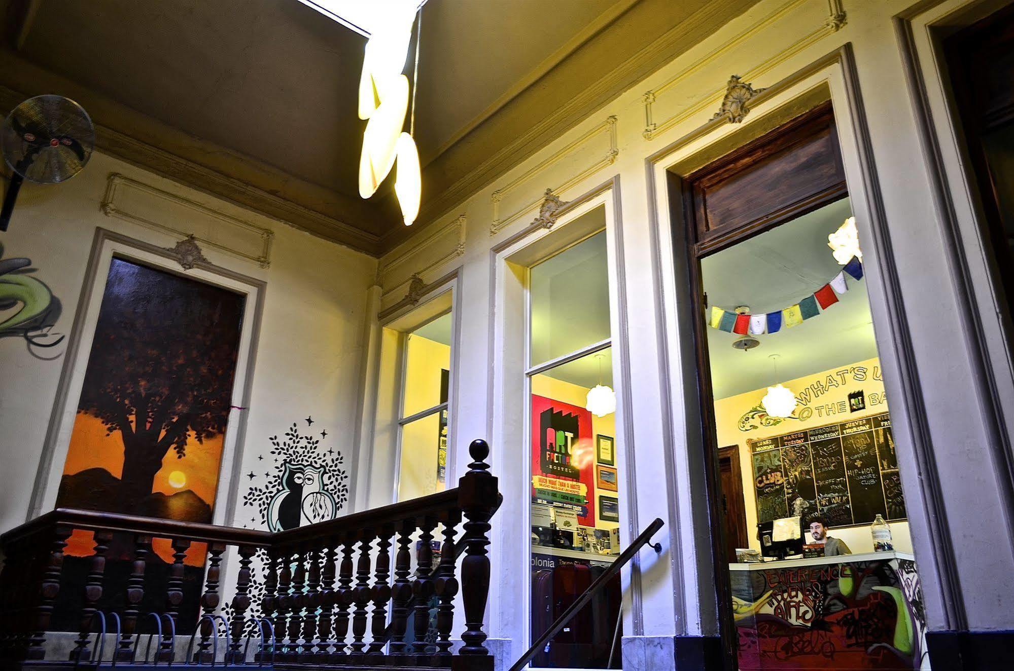 Art Factory San Telmo Hostel Buenos Aires Exterior photo